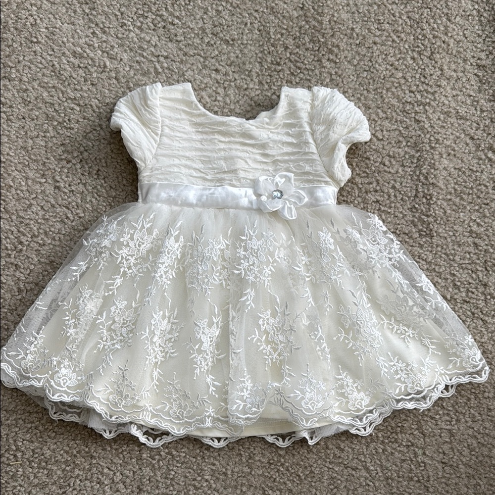 Elegant White Lace Baby Dress